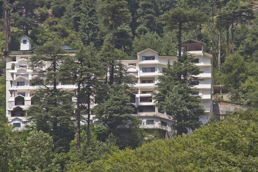 3. MAIN FACADE2